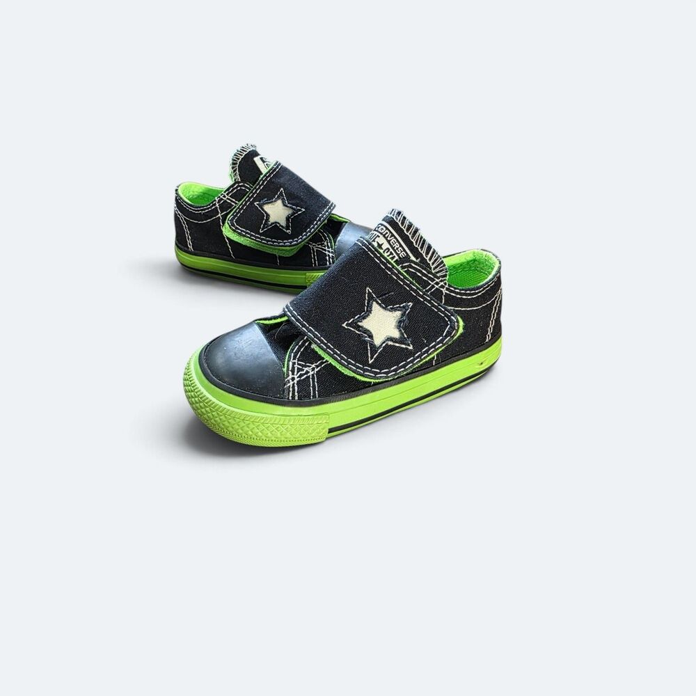 Converse One Star Infant Size 6 Black Lime Green Hook and Loop Sneakers